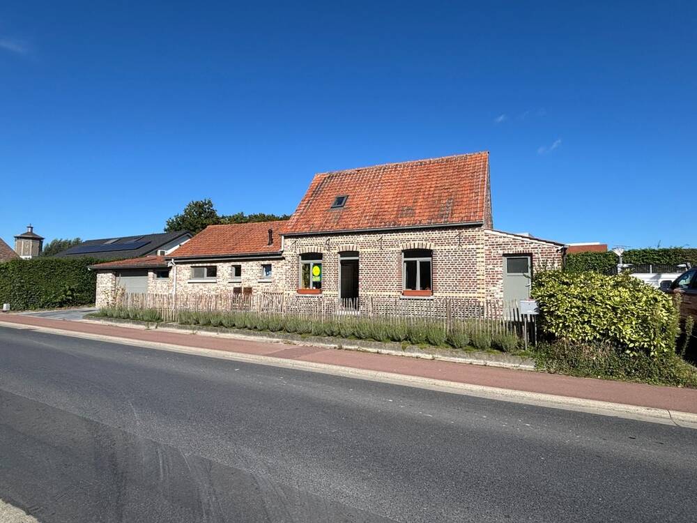 Huis te  huur in Torhout 8820 825.00€ 2 slaapkamers 154.00m² - Zoekertje 567098