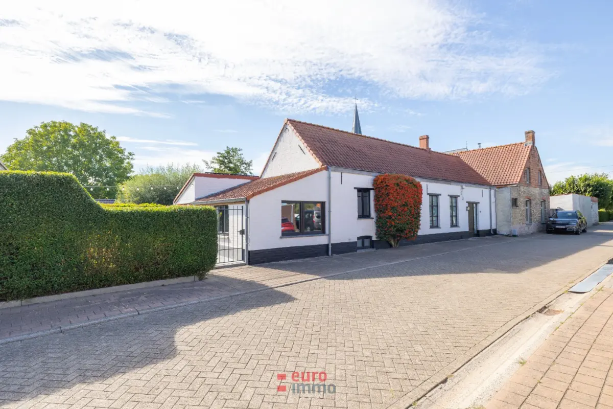 Huis te  koop in Nieuwpoort 8620 399500.00€ 3 slaapkamers 172.00m² - Zoekertje 567151