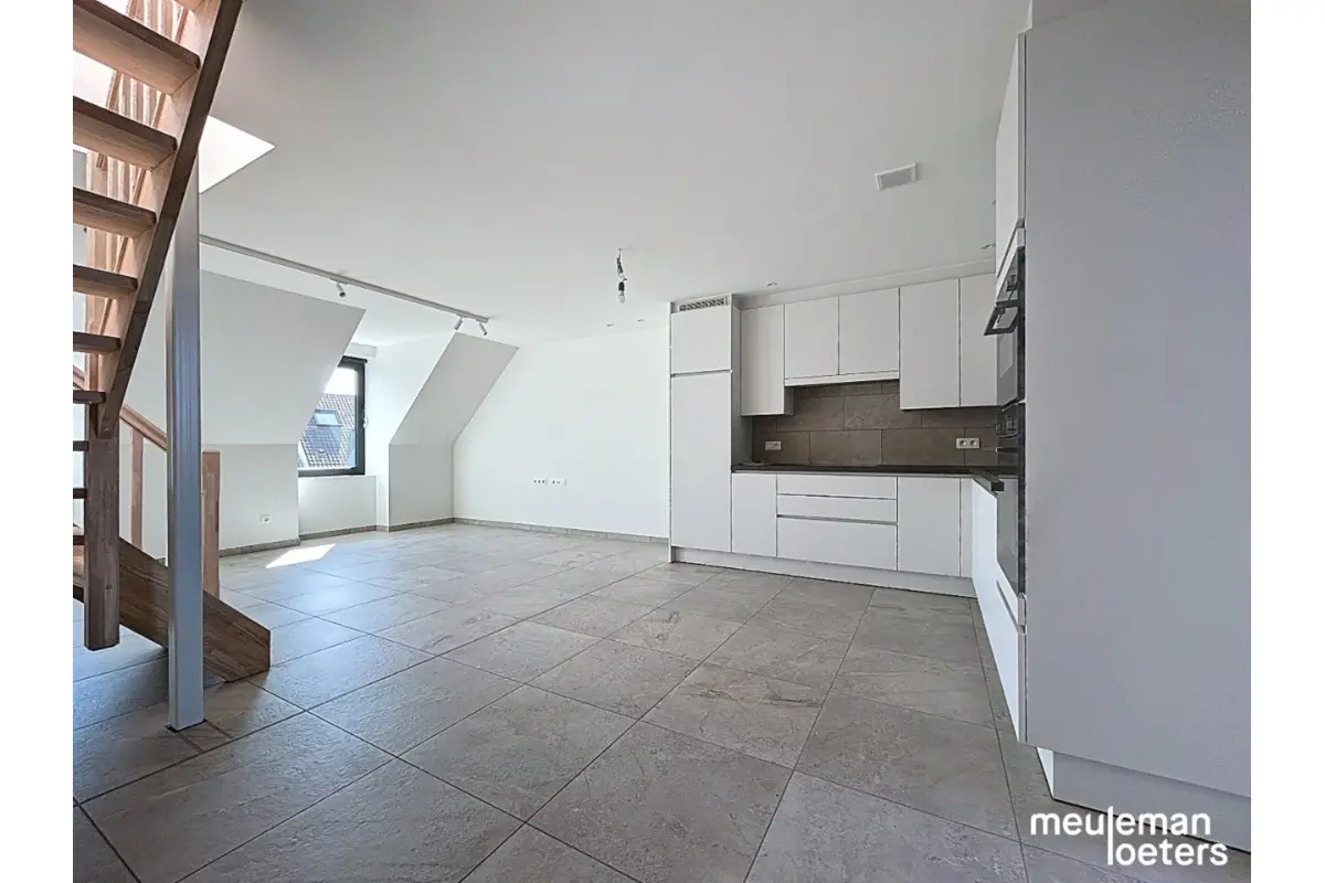 Appartement te  huur in Sijsele 8340 1050.00€ 3 slaapkamers m² - Zoekertje 567052