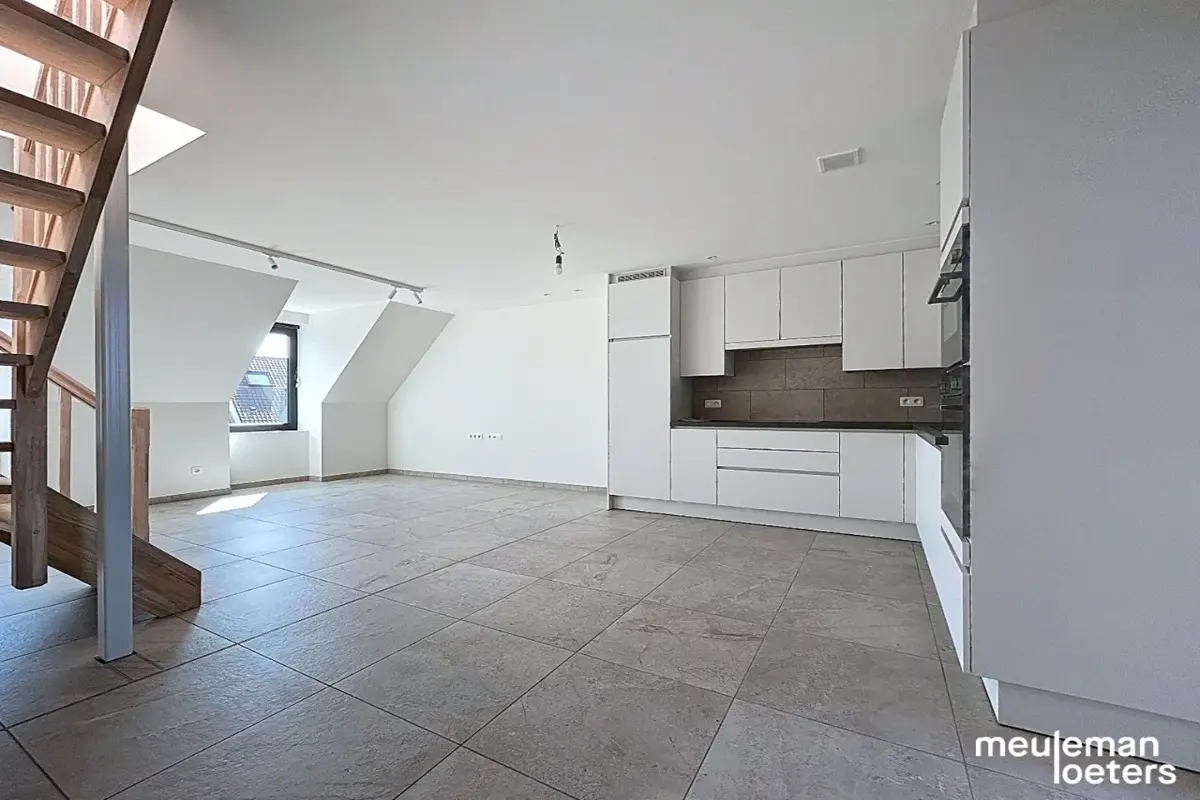 Appartement te  huur in Sijsele 8340 1050.00€ 3 slaapkamers m² - Zoekertje 567052