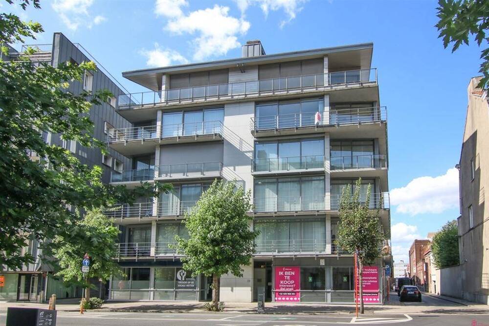 Appartement te  koop in Kortrijk 8500 560000.00€ 3 slaapkamers 176.00m² - Zoekertje 567517