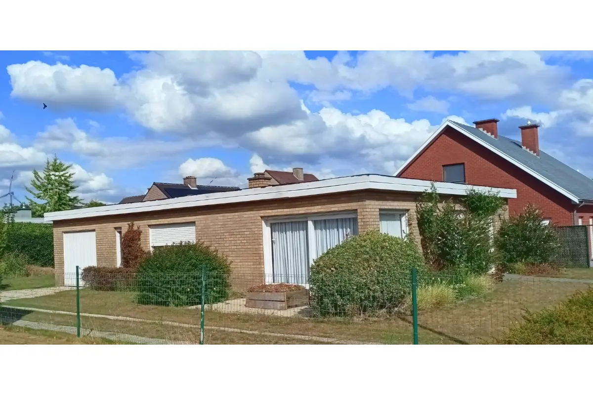 Huis te  koop in Rumbeke 8800 246500.00€ 3 slaapkamers 126.00m² - Zoekertje 567744