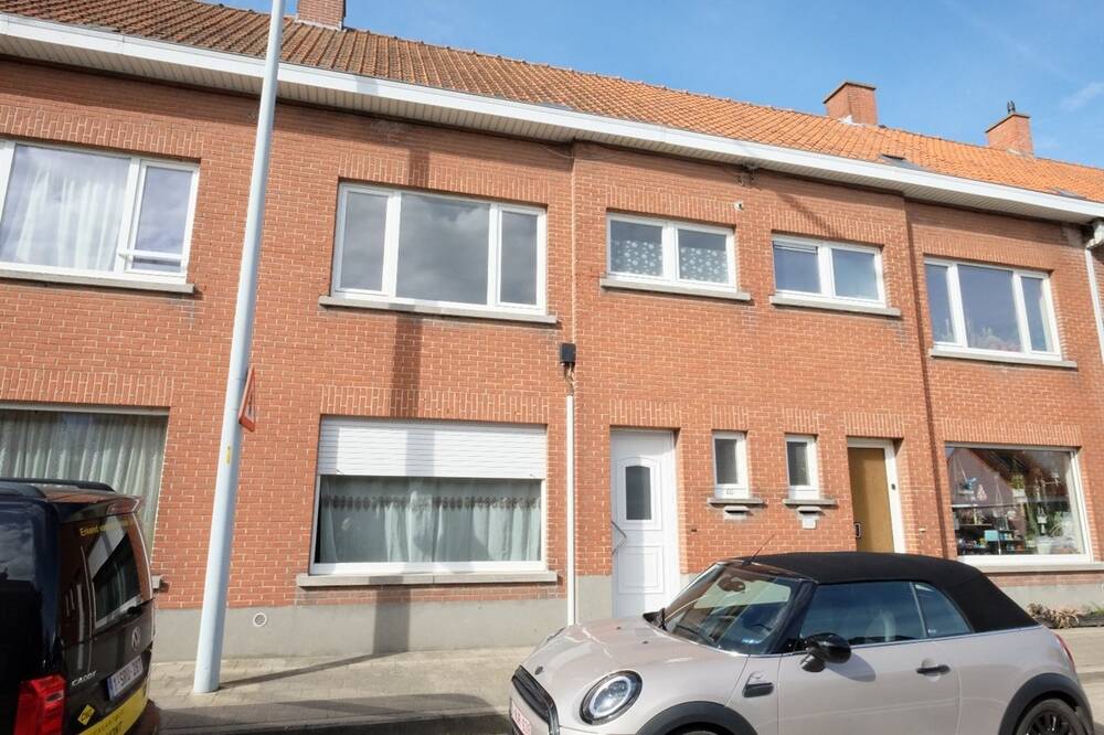 Huis te  huur in Roeselare 8800 750.00€ 3 slaapkamers m² - Zoekertje 568626