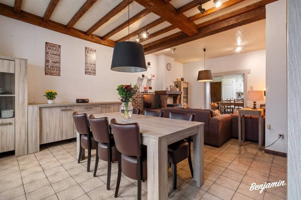 Huis te  koop in Wevelgem 8560 185000.00€ 4 slaapkamers 165.00m² - Zoekertje 567520