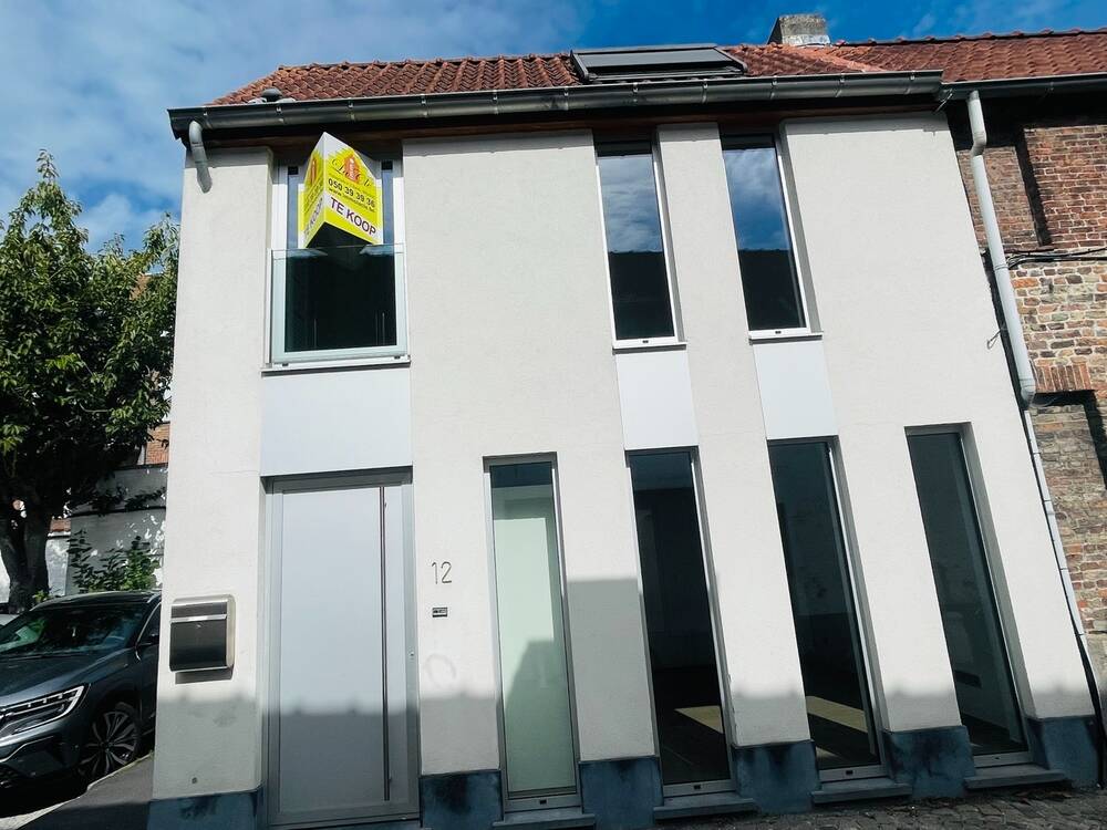 Huis te  koop in Brugge 8000 310000.00€ 2 slaapkamers 90.00m² - Zoekertje 568896