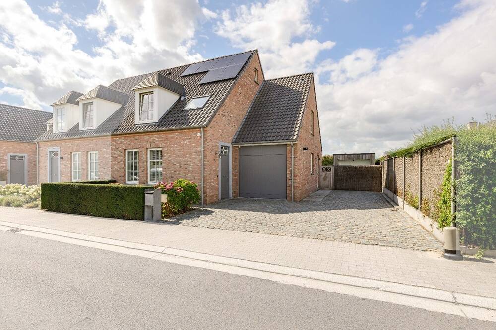 Huis te koop in Ingelmunster 8770 489000.00€ 4 slaapkamers 162.00m² - Zoekertje 570079
