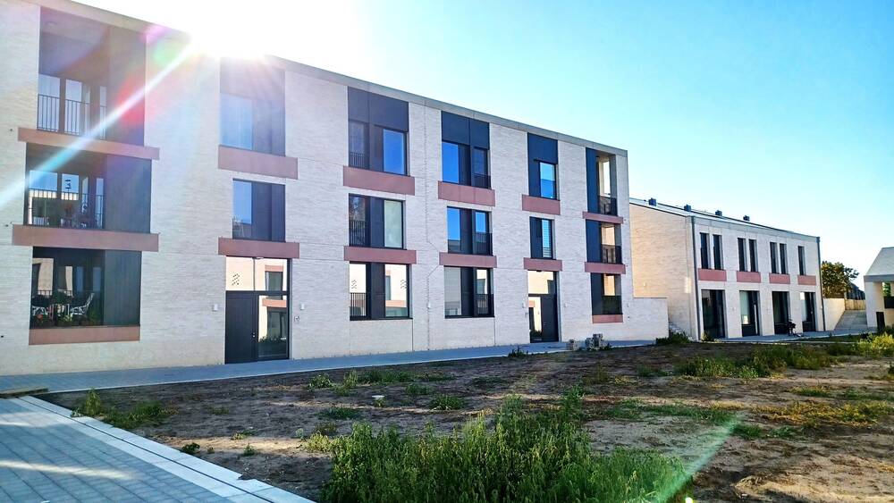 Appartement te  huur in Stene 8400 975.00€ 2 slaapkamers m² - Zoekertje 568940