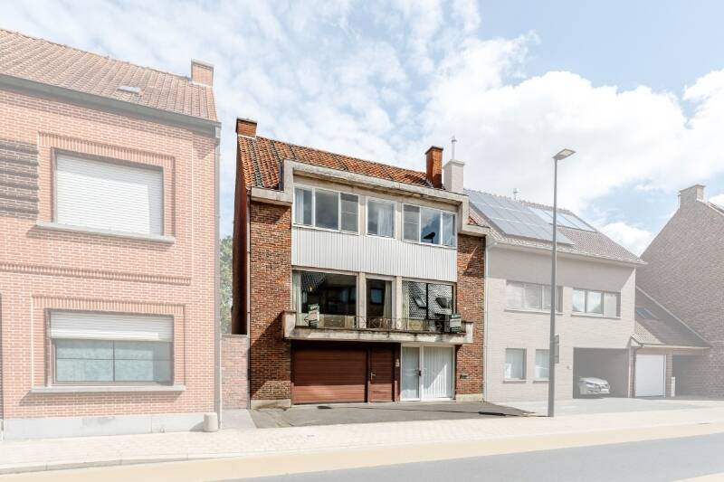 Huis te  koop in Kuurne 8520 329000.00€ 5 slaapkamers 274.00m² - Zoekertje 569589