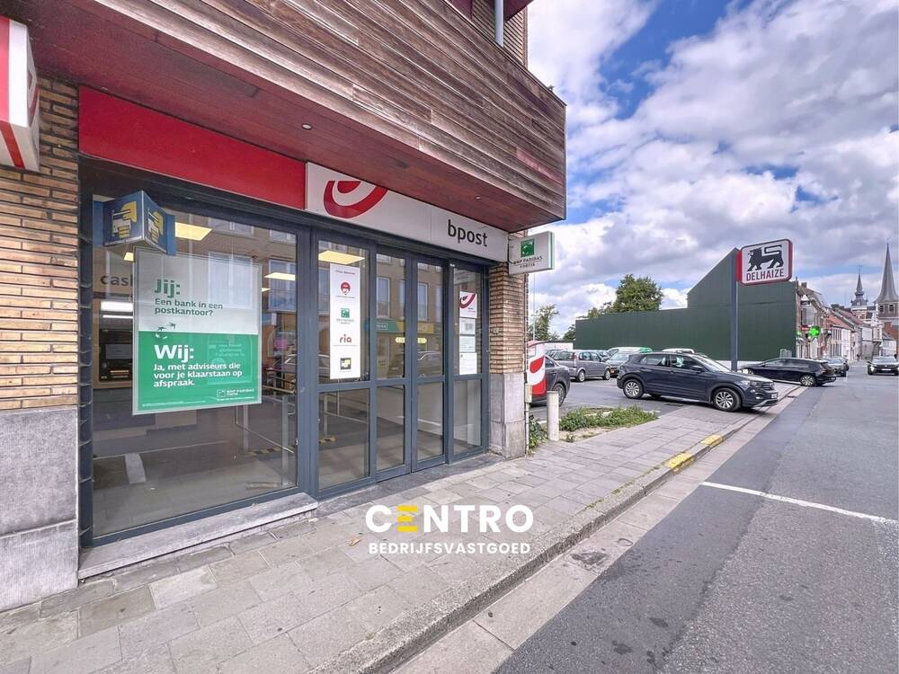 Huis te koop in Tielt 8700 0.00€ slaapkamers 238.00m² - Zoekertje 569633