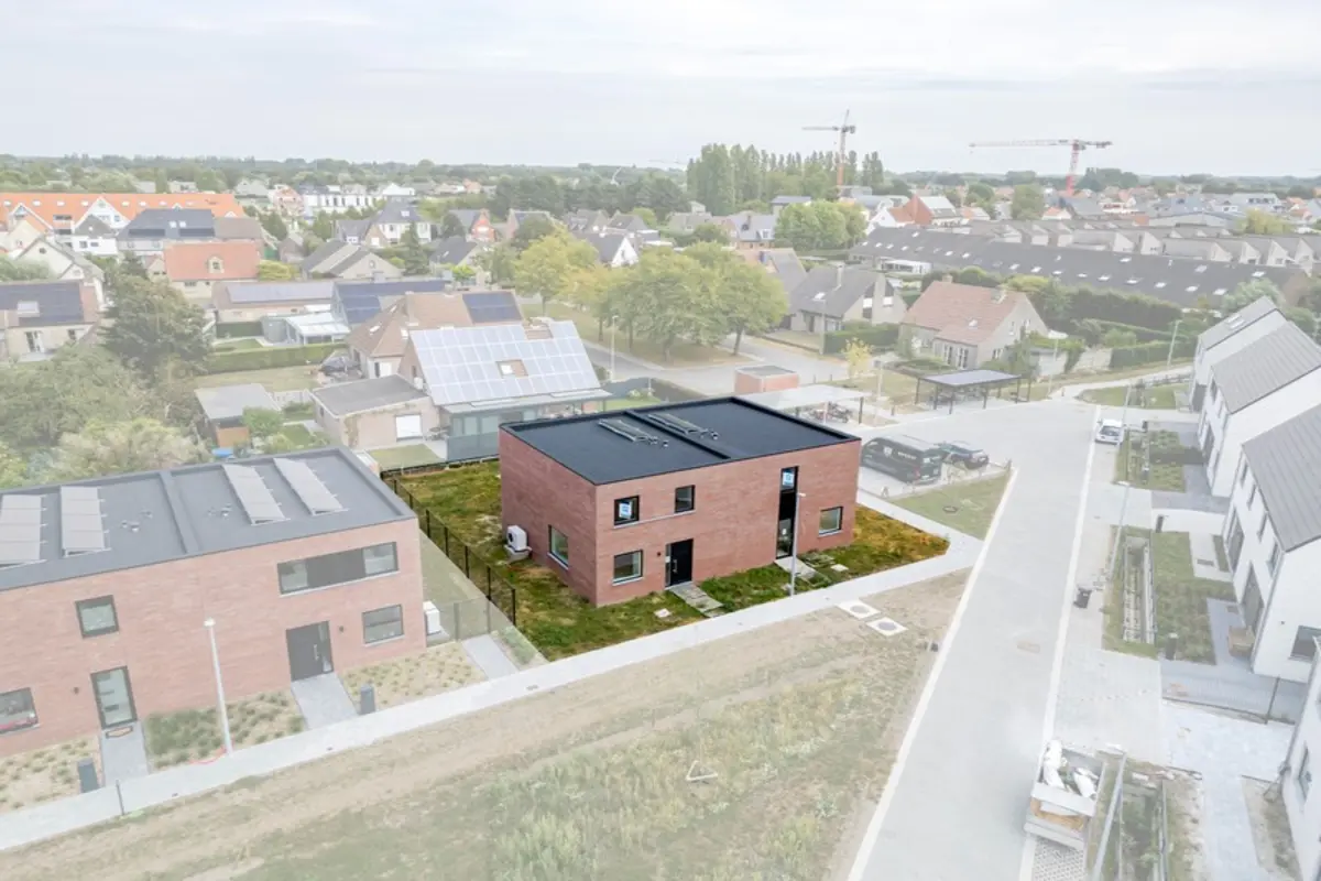 Huis te  koop in Sijsele 8340 0.00€ 3 slaapkamers m² - Zoekertje 569690