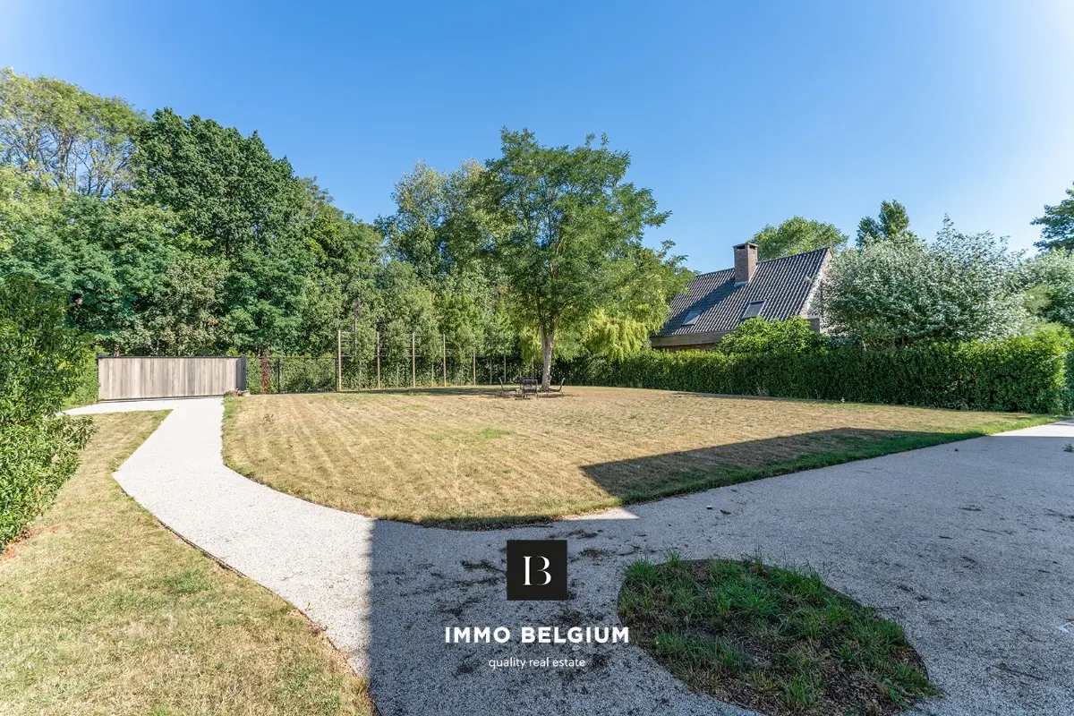 Bouwgrond te  koop in De Haan 8420 450000.00€  slaapkamers m² - Zoekertje 569583