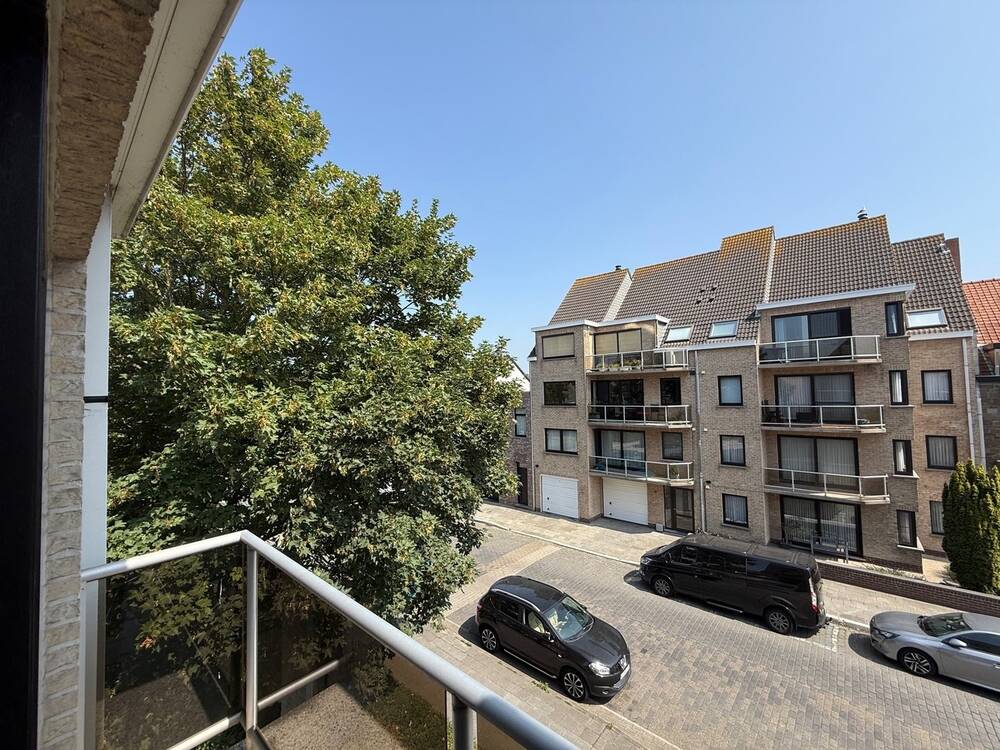 Appartement te  huur in Oostende 8400 725.00€ 1 slaapkamers m² - Zoekertje 569059