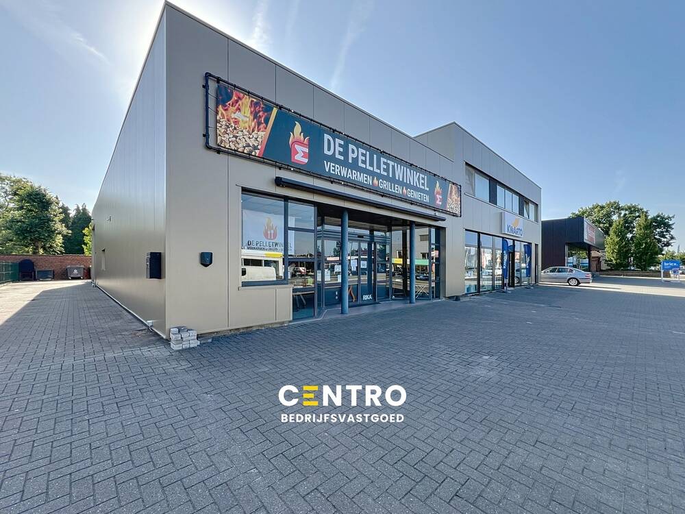 Handelszaak te  huur in Roeselare 8800 0.00€  slaapkamers 400.00m² - Zoekertje 569635