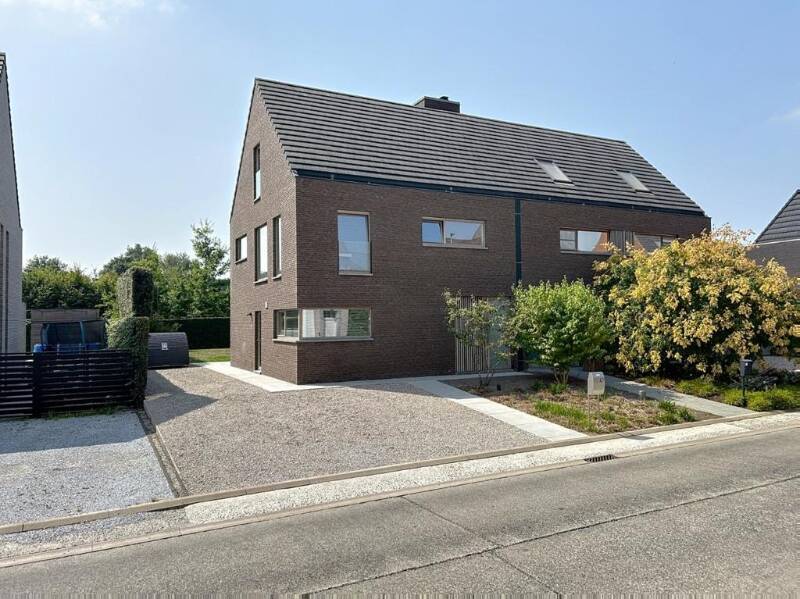 Huis te koop in Waregem 8790 424000.00€ 3 slaapkamers 180.00m² - Zoekertje 569118