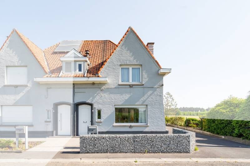 Huis te koop in Lendelede 8860 215000.00€ 3 slaapkamers 152.00m² - Zoekertje 569586