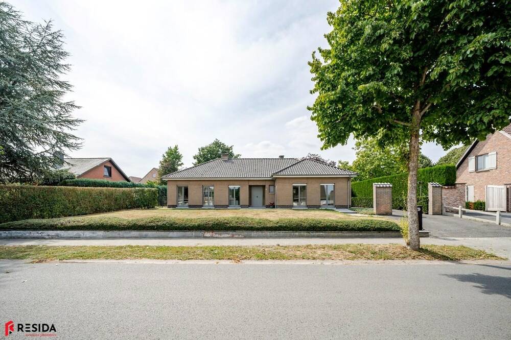 Huis te koop in Moen 8552 419000.00€ 2 slaapkamers 148.00m² - Zoekertje 570105
