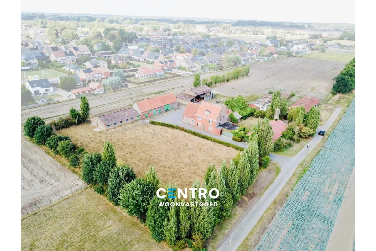 Huis te  koop in Zedelgem 8210 595000.00€ 7 slaapkamers 228.00m² - Zoekertje 569628