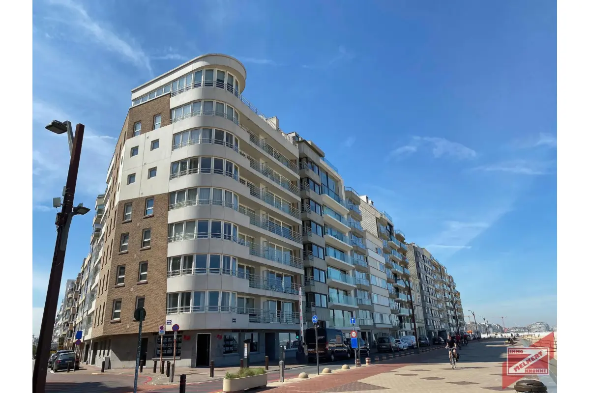 Appartement te  huur in Knokke-Heist 8300 2500.00€ 3 slaapkamers 127.00m² - Zoekertje 571168