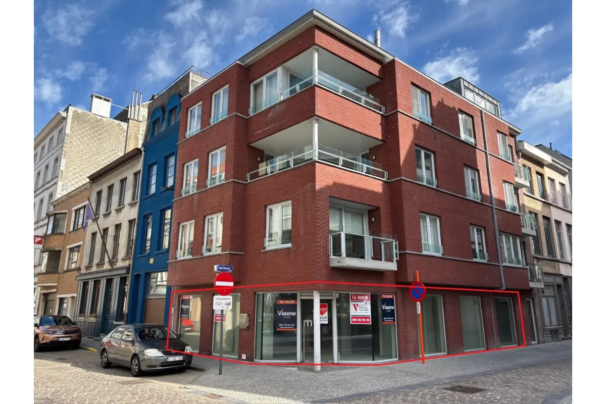 Handelszaak te  huur in Oostende 8400 1450.00€  slaapkamers 134.00m² - Zoekertje 570705