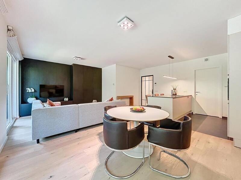Appartement te  koop in Roeselare 8800 369000.00€ 2 slaapkamers 97.00m² - Zoekertje 570689
