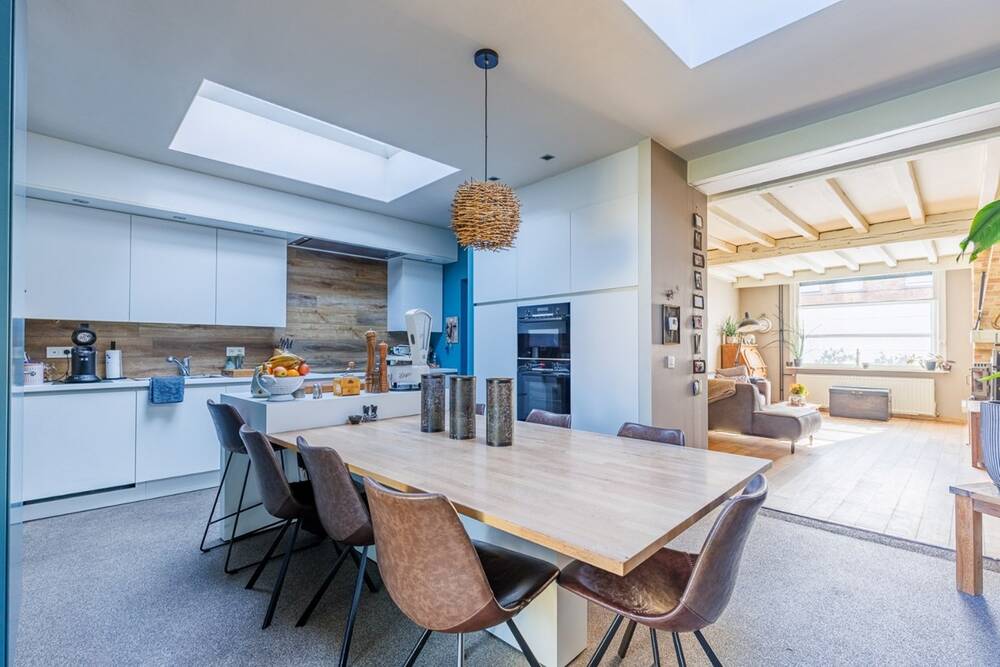 Huis te  in Assebroek 8310 319000.00€ 3 slaapkamers m² - Zoekertje 571127