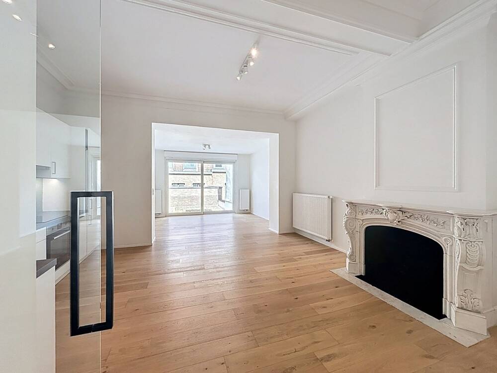Appartement te huur in Brugge 8000 1150.00€ 2 slaapkamers m² - Zoekertje 570606