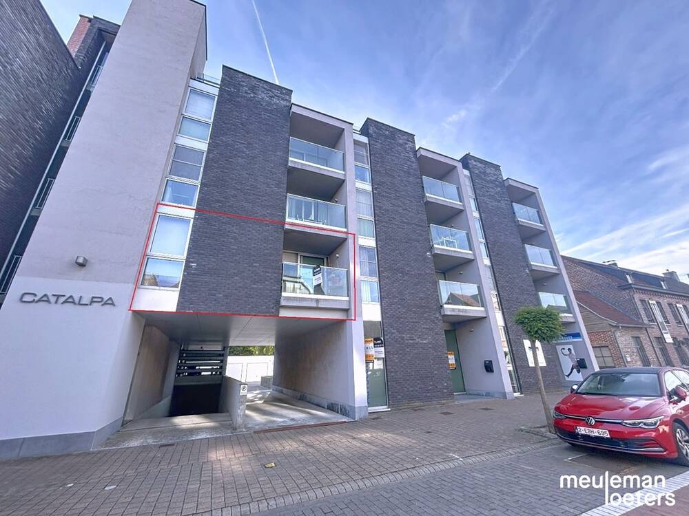 Appartement te huur in Oostkamp 8020 815.00€ 2 slaapkamers m² - Zoekertje 571832
