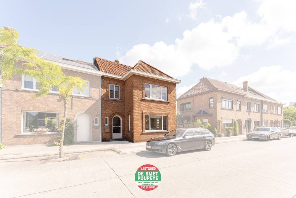 Huis te koop in Assebroek 8310 245000.00€ 3 slaapkamers 151.00m² - Zoekertje 572992