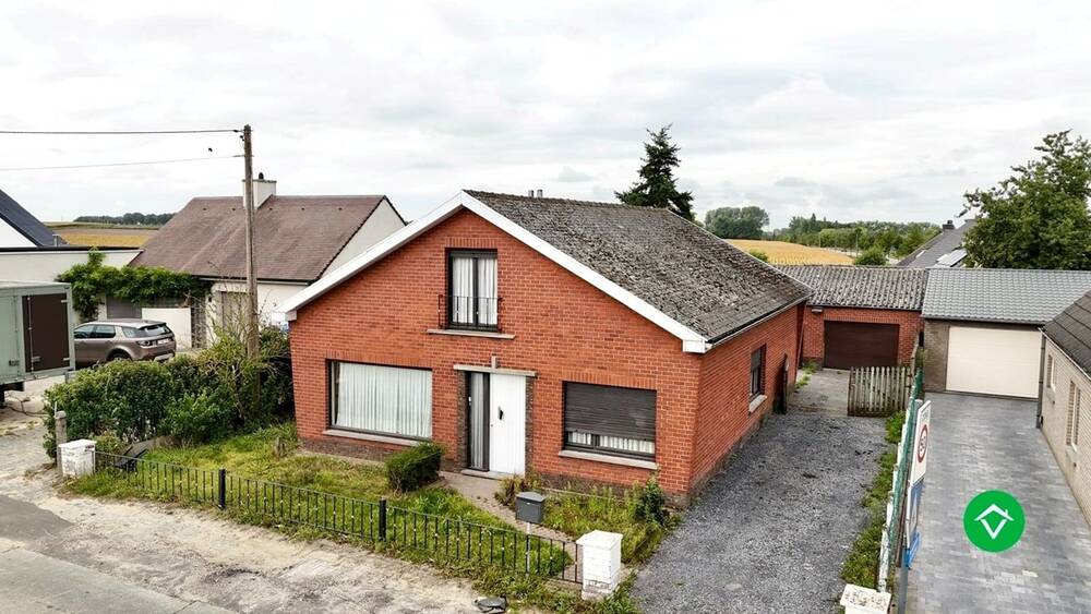 Huis te  koop in Ichtegem 8480 224000.00€ 4 slaapkamers 183.00m² - Zoekertje 572144