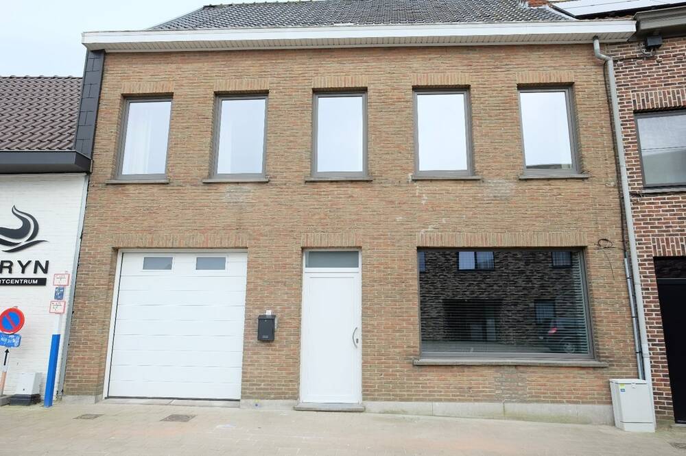 Huis te  huur in Hooglede 8830 995.00€  slaapkamers m² - Zoekertje 572670