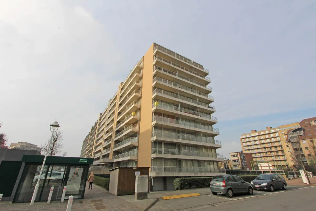 Parking & garage te  koop in Nieuwpoort 8620 55000.00€  slaapkamers m² - Zoekertje 574117