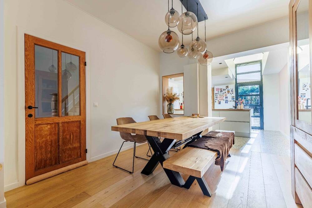 Huis te koop in Sint-Michiels 8200 399000.00€ 4 slaapkamers m² - Zoekertje 573783