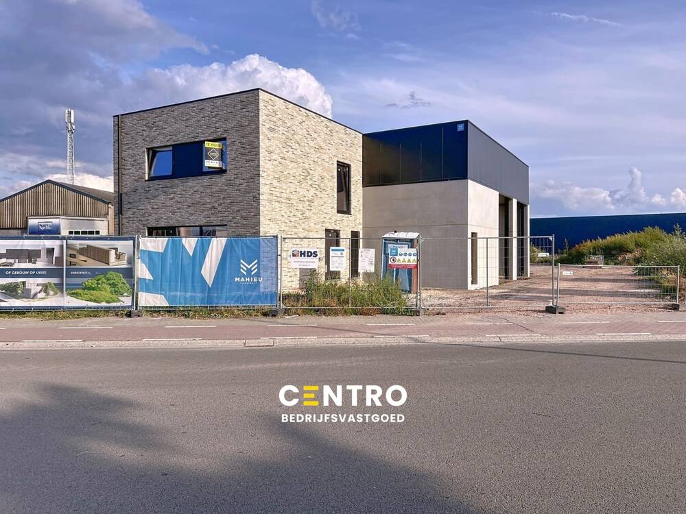 Handelszaak te huur in Rumbeke 8800 0.00€ slaapkamers 299.00m² - Zoekertje 574519