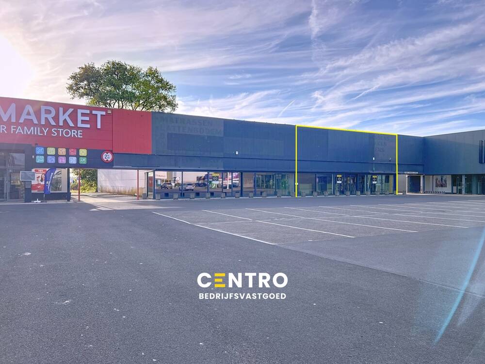 Handelszaak te  huur in Roeselare 8800 0.00€  slaapkamers 416.00m² - Zoekertje 574520