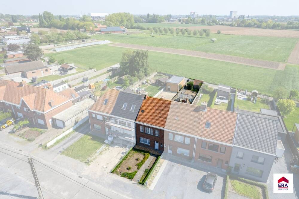 Huis te koop in Oostrozebeke 8780 179000.00€ 3 slaapkamers 146.00m² - Zoekertje 575201