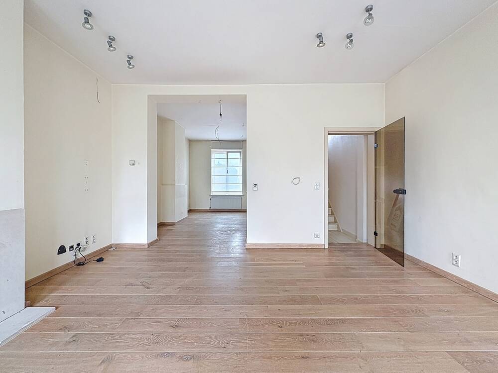 Villa te koop in Oostduinkerke 8670 210000.00€ 3 slaapkamers m² - Zoekertje 575450