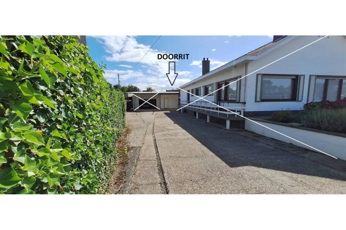 Handelszaak te  huur in Harelbeke 8530 400.00€  slaapkamers m² - Zoekertje 576462