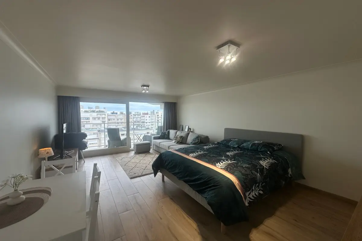 Studio te  huur in Oostende 8400 750.00€  slaapkamers m² - Zoekertje 575626