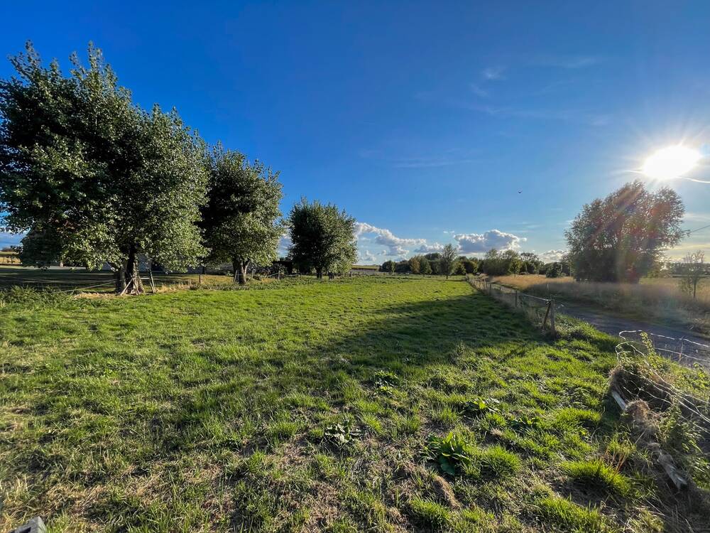 Grond te  koop in Diksmuide 8600 240000.00€  slaapkamers m² - Zoekertje 576124