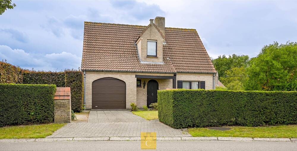 Huis te koop in Loppem 8210 420000.00€ 3 slaapkamers m² - Zoekertje 575442