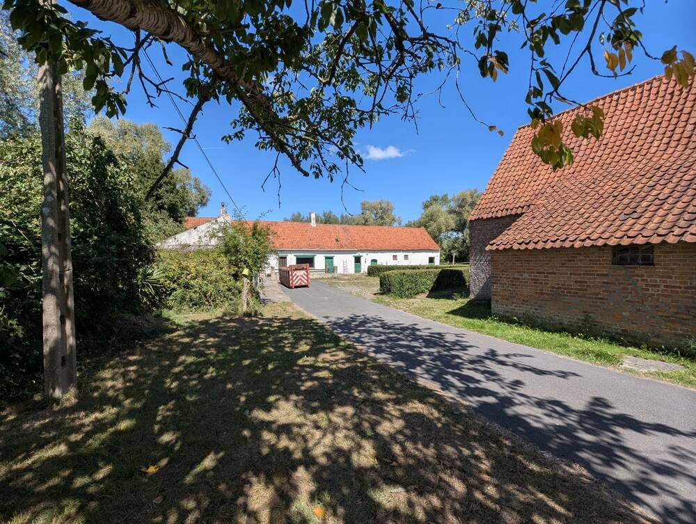 Huis te  koop in Adinkerke 8660 465000.00€ 3 slaapkamers m² - Zoekertje 577194