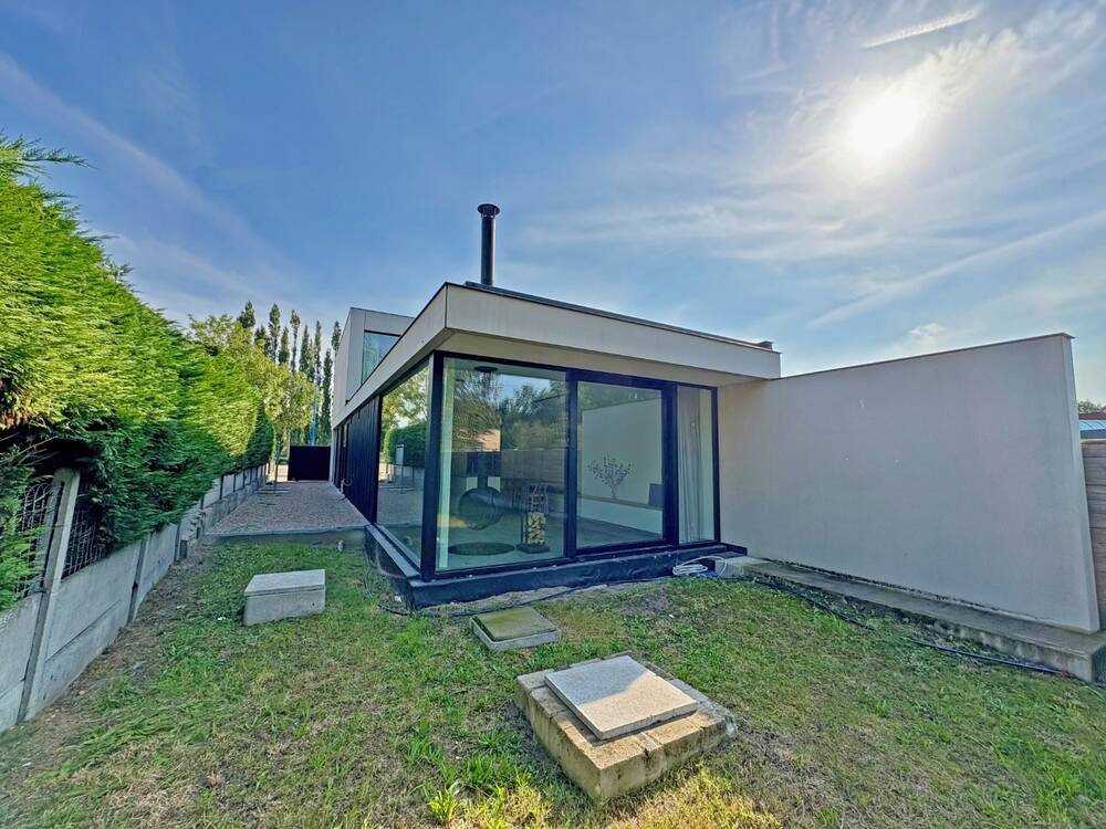 Villa te  koop in Koksijde 8670 599000.00€ 3 slaapkamers m² - Zoekertje 576836