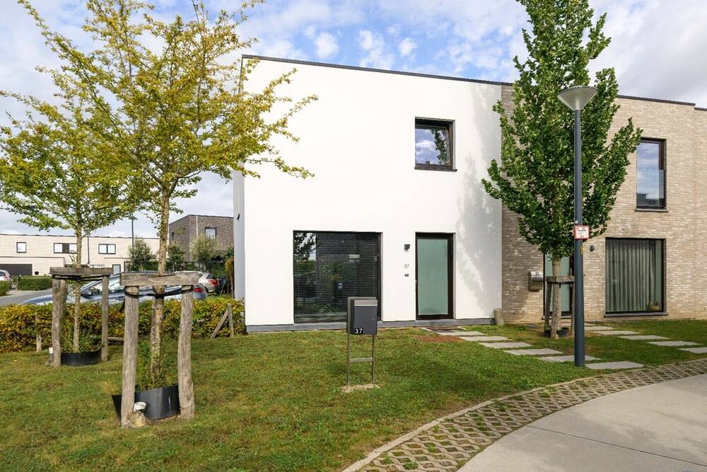 Huis te  koop in Zwevegem 8550 298000.00€ 3 slaapkamers 108.00m² - Zoekertje 577187