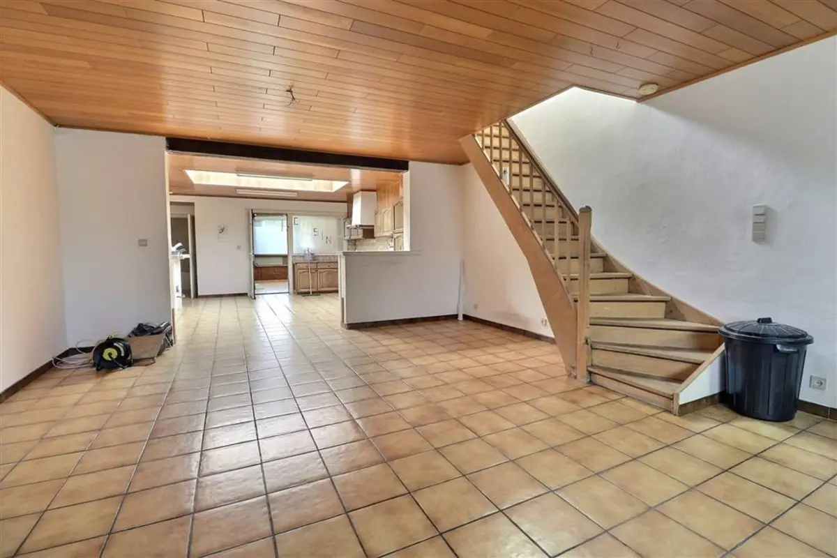 Huis te koop in Wervik 8940 165000.00€ 3 slaapkamers 122.00m² - Zoekertje 576737