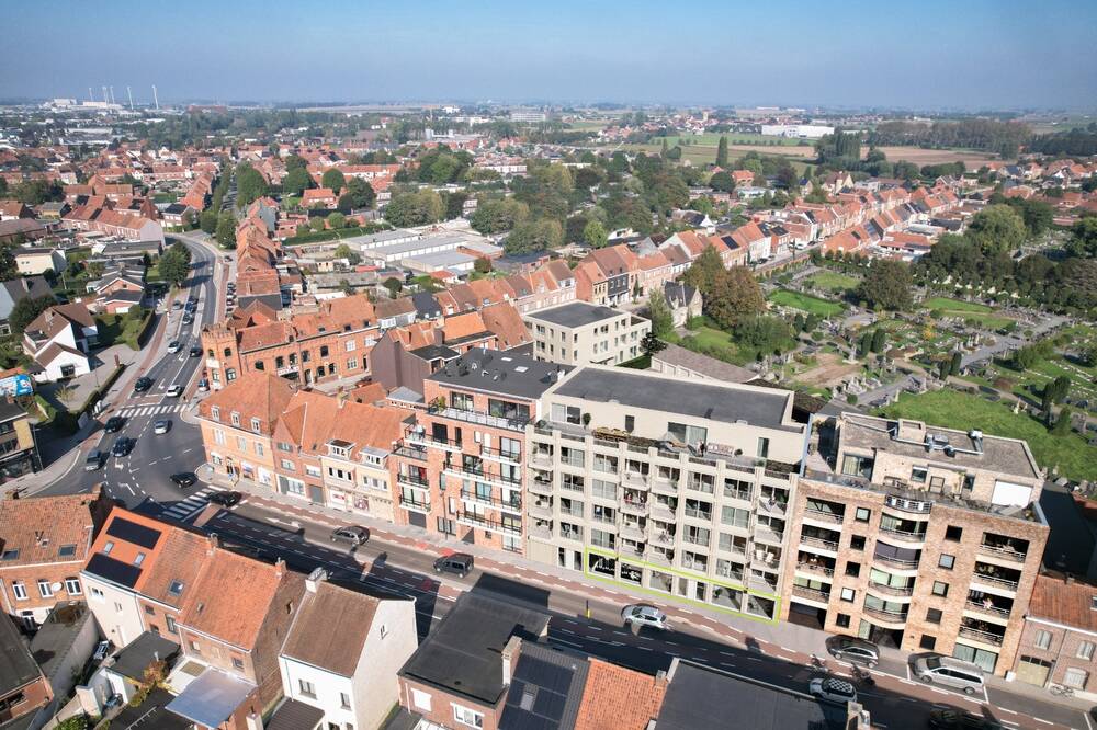 Handelszaak te  koop in Ieper 8900 0.00€  slaapkamers 390.00m² - Zoekertje 577715