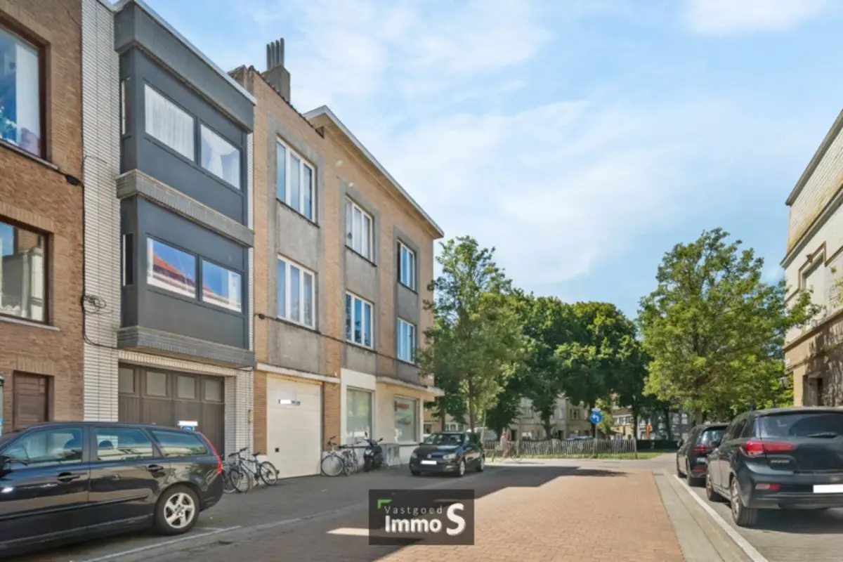 Appartementsgebouw te  koop in Oostende 8400 399700.00€ 4 slaapkamers 57.00m² - Zoekertje 578000