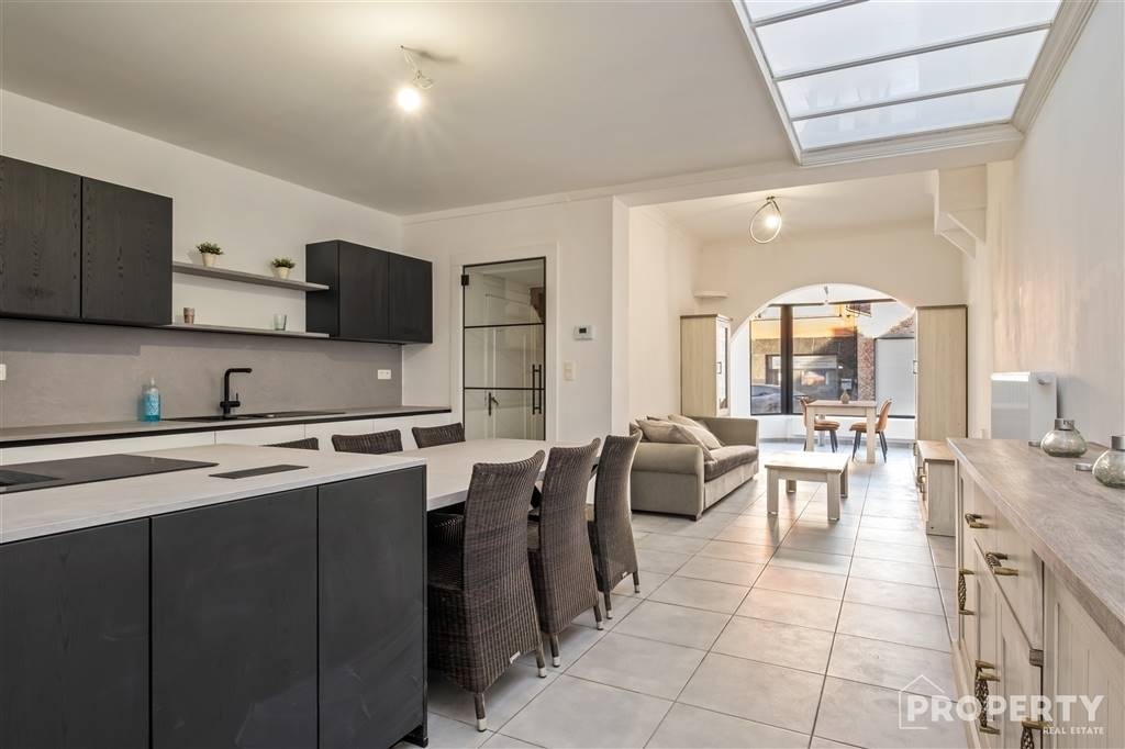 Huis te koop in Moorslede 8890 239000.00€ 4 slaapkamers 184.00m² - Zoekertje 578331