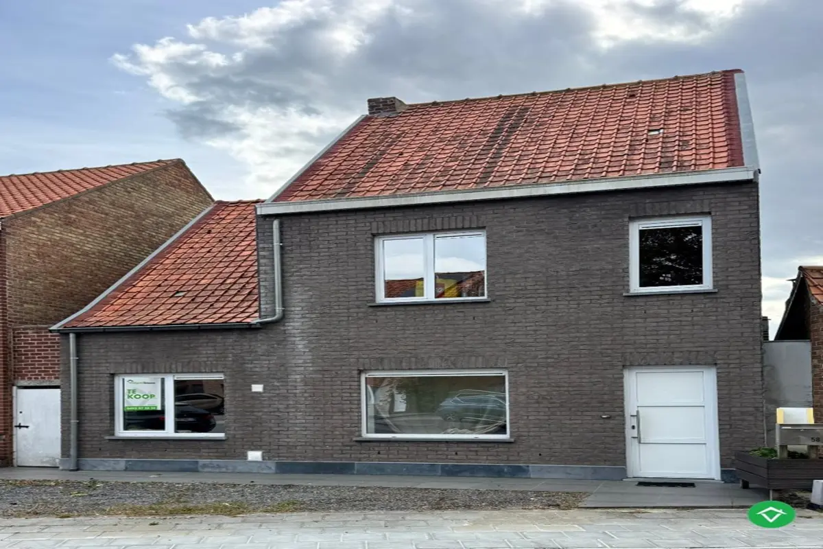 Huis te  koop in Oudenburg 8460 249000.00€ 4 slaapkamers 125.00m² - Zoekertje 582577