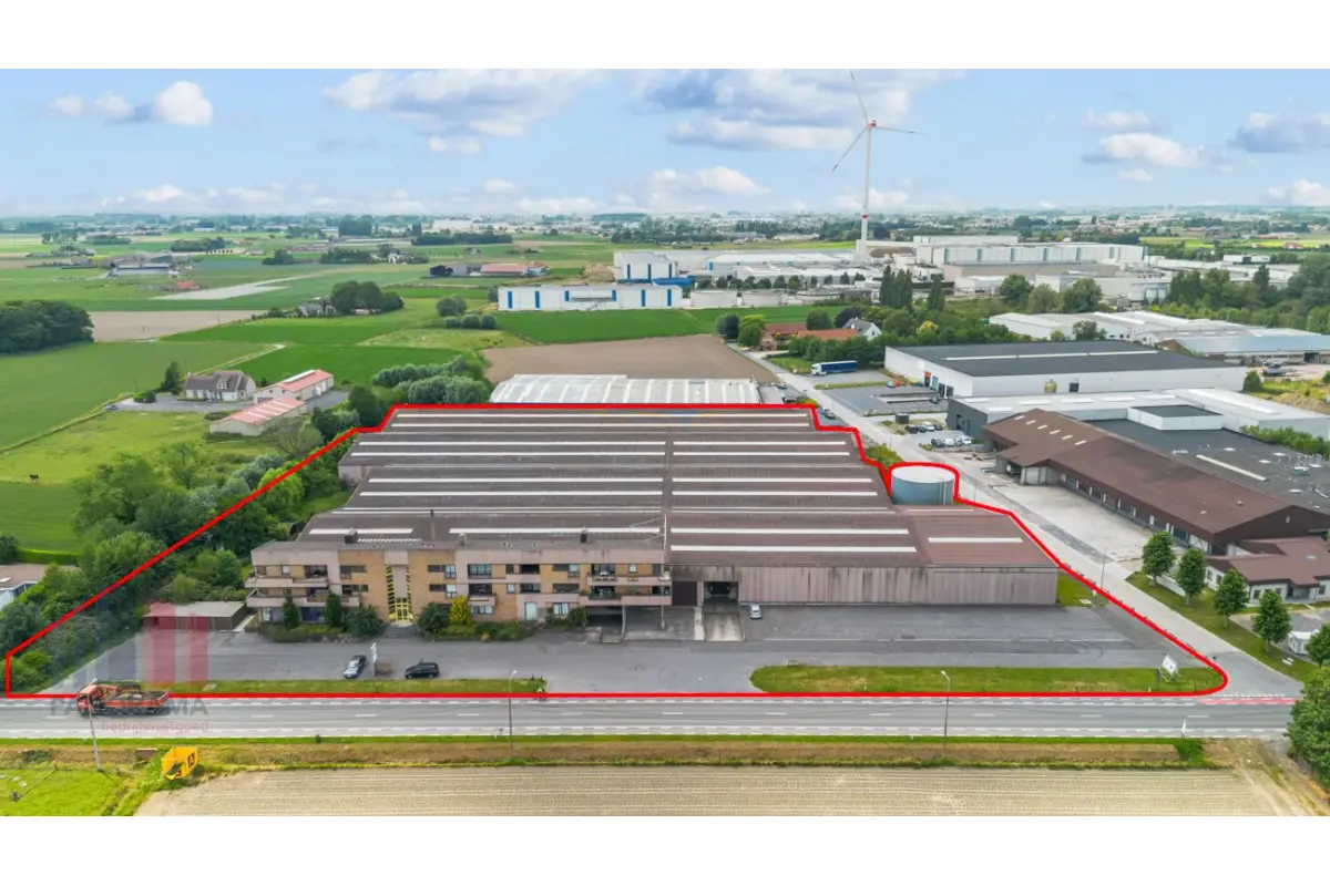 Handelszaak te  koop in Pittem 8740 7950000.00€  slaapkamers 14502.00m² - Zoekertje 582414