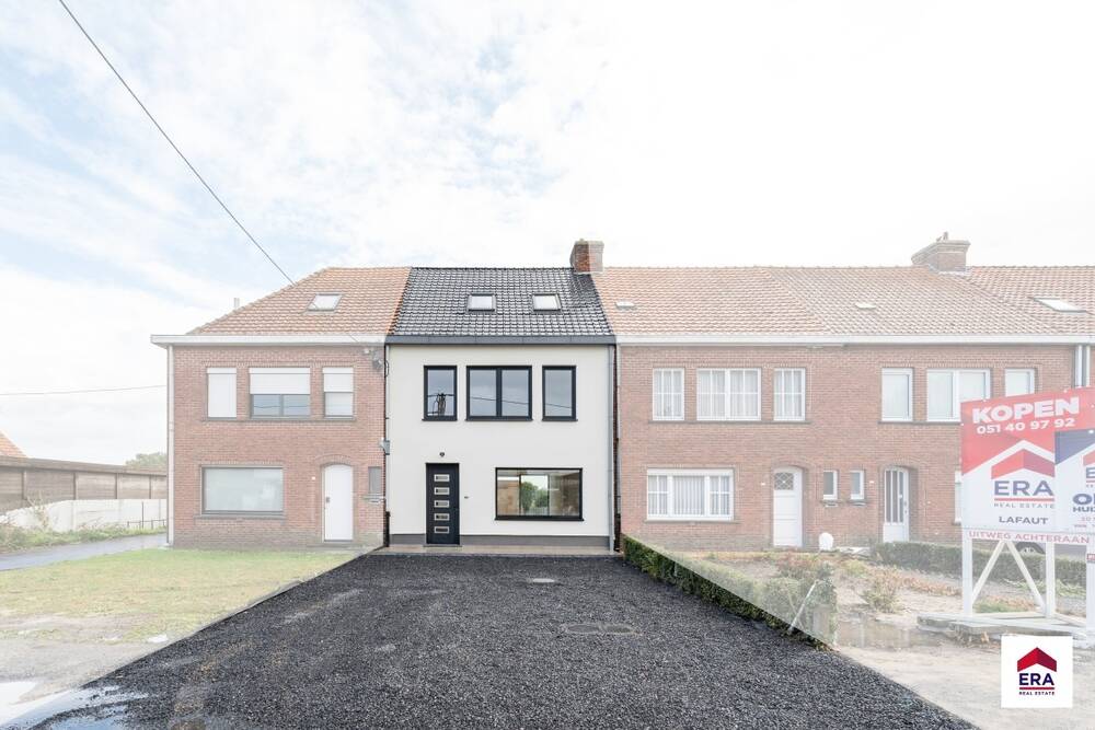 Huis te koop in Oostrozebeke 8780 374000.00€ 4 slaapkamers 180.00m² - Zoekertje 582254